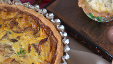 Quiche Lorraine riche en parmesan