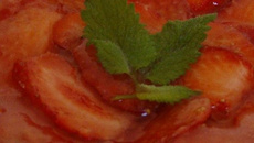 Carpaccio de fraises au Montbazillac