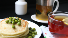 Pancake aux petits pois et au thé vert