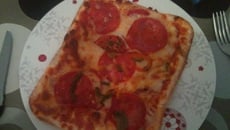 Pizza chorizo et poivrons