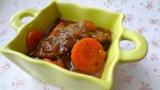 Joues de porc à la bière et aux épices