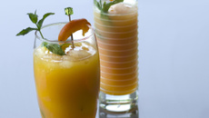 Cocktail exotique Mangue Goyave Citron vert et Vanille