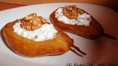 Poire farcie au chèvre et aux noix