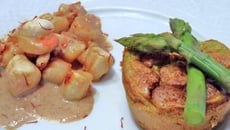 Poêllée de Saint-Jacques, sauce crémée au Porto