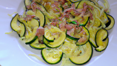 Courgettes à la carbonara : un délice pour les enfants! 
