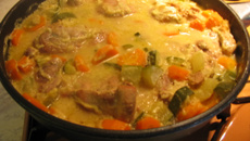 Curry de dinde aux courgettes et carottes