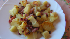 Patates grillées aux lardons
