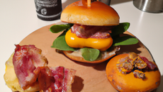 Burger Laguiole AOP et bacon