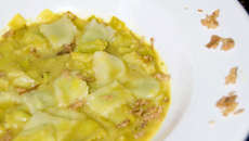 Ravioles du dauphiné, crème de poireaux