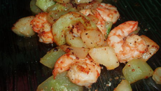 Gambas sautées au concombre