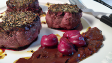 Tournedos au Pinot rouge