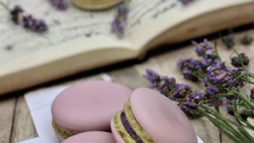 Macarons à la lavande du jardin