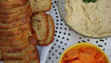 Cake à la moutarde et au Comté