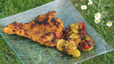 Escalopes de dinde panées au curry cuites à la plancha
