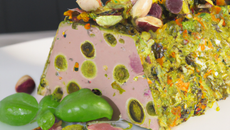 Terrine de lapin aux pistaches
