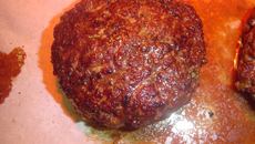 Steak haché à la poêle