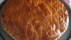 Galette des rois à la mûre