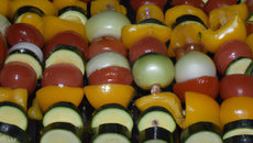 Brochettes de légumes d'été pour accompagner vos grillades