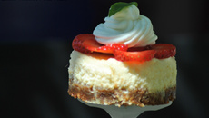 Mini-cheesecakes vanille et fraises