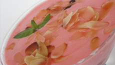 Tiramitsu girly aux griottes et biscuits roses de Reims...