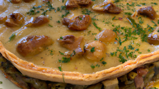 Tourte aux cuisses de grenouilles