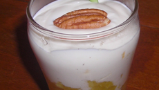 Ananas vanillé et crème légère cardamome