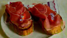 Pan con tomate