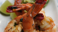 Crevettes sautées à l'ail de Lomagne