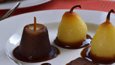 Moelleux tièdes et fondants aux poires et au chocolat