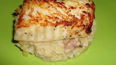 Cabillaud poêle risotto au chou et lard fume