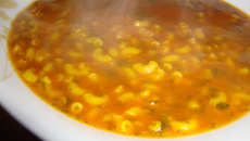 Coquillettes épinards