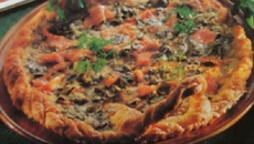 Tarte à l'oseille saumon et cantal