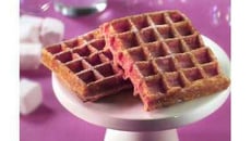 Gaufres aux biscuits roses