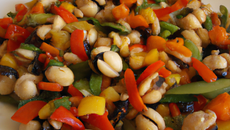 Wok de coquillage aux légumes croquants