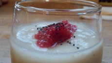 Crème d'apserge et saumon fumé