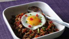 Nasi goreng: riz frit à l'indonésienne