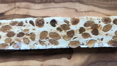 Nougat blanc, amandes, pistaches et noisettes