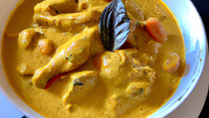 Curry de chapon au lait de coco