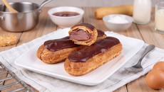 Eclairs au chocolat faciles de Chef Damien