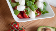 Salade avocats, Caprice des Dieux, tomates et olives noires