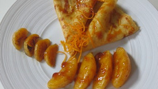 Crêpes façon Suzette et agrumes rôtis