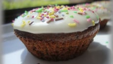 Cupcakes citron vert, pistache et courgette