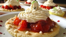 Tartelettes sucrées de tomates confites et chantilly de basilic-citron