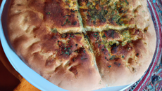 Pain moelleux garni à la marocaine