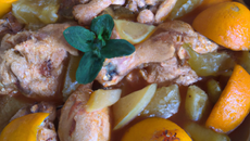 Tajine de poulet au gingembre et aux citrons confits