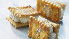 Crackers provençaux au St Môret®