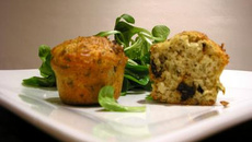 Muffins au thym et aux tomates séchées