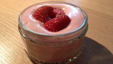 Fraises, mousse et coulis