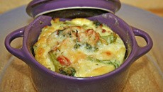 Minis cocottes gratins de brocolis et lardons