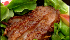 Porc caramélisé au miel et gingembre